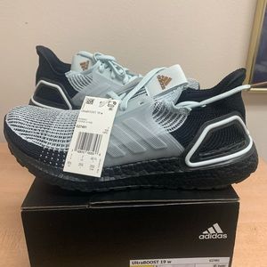 Women’s UltraBOOST 19 w